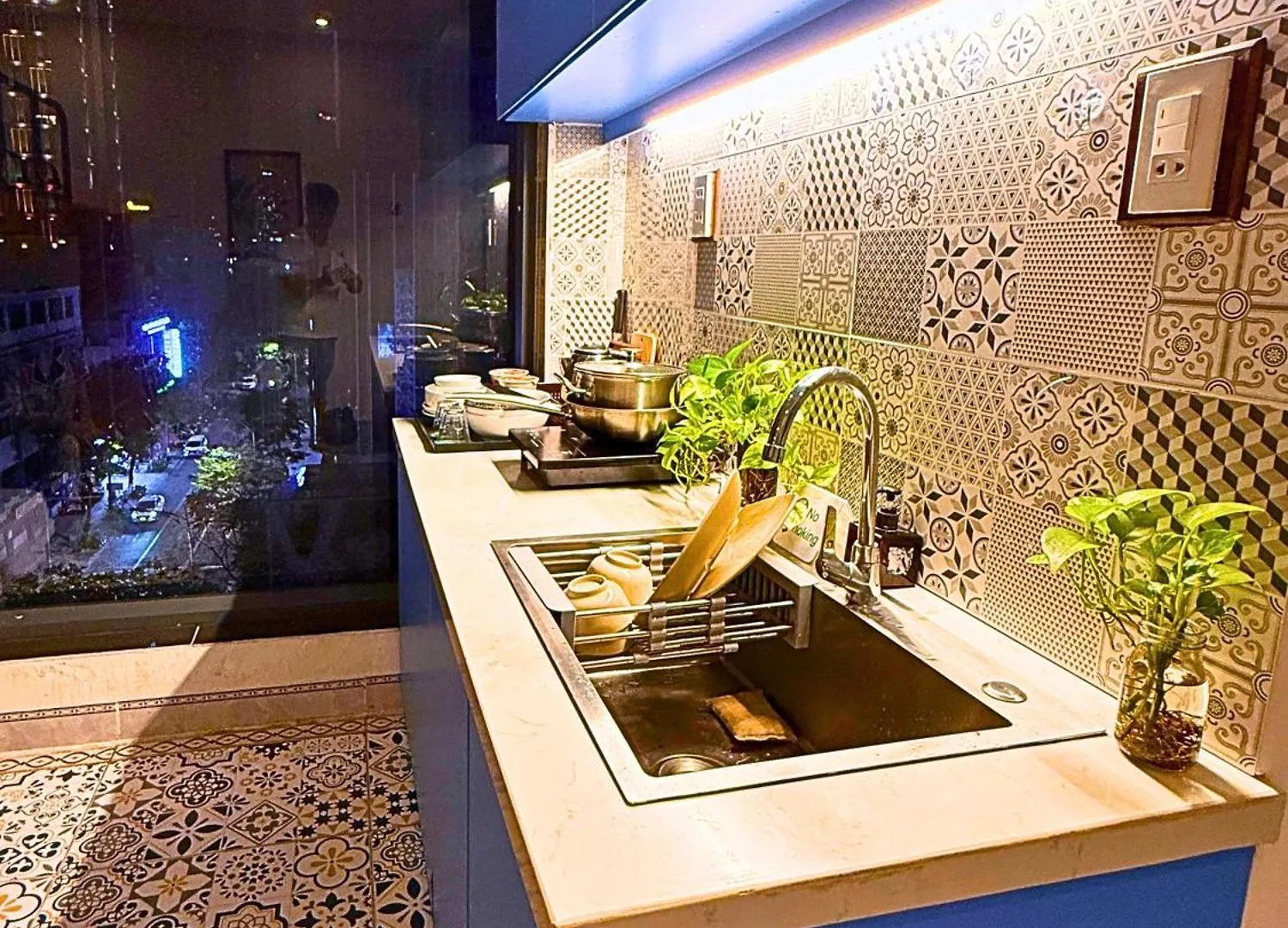 Posiki Hotel & Dorm - Danang Dragon Bridge 0*, Da Nang
